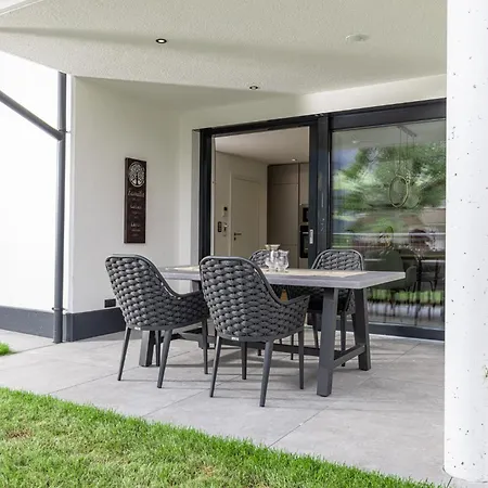 HEAVEN 7 SUITE - AlpenLuxus Collection Fügen