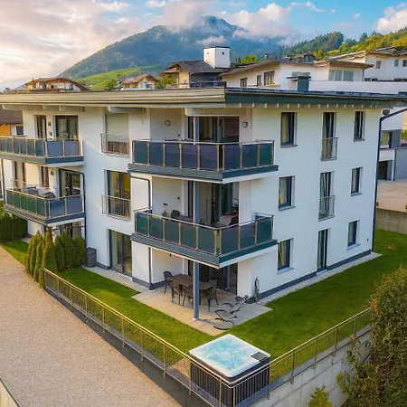 HEAVEN 7 SUITE - AlpenLuxus Collection