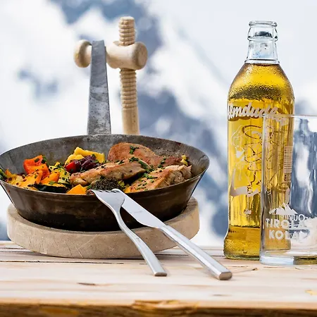 HEAVEN 7 SUITE - AlpenLuxus Collection Fügen