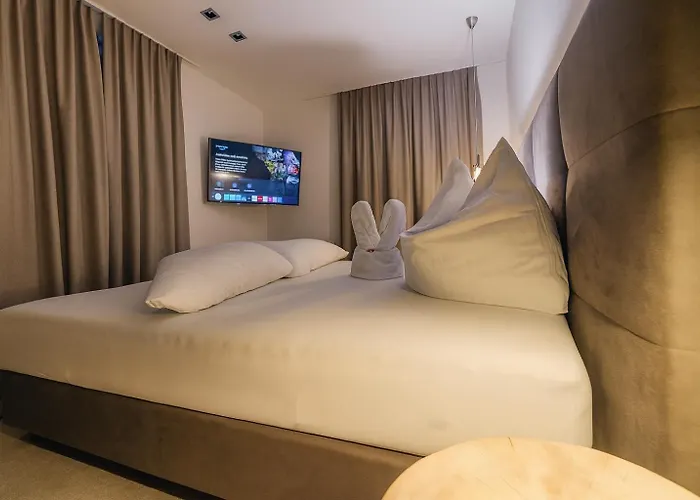 Heaven 7 - By Alpenluxus Collection * פוגן